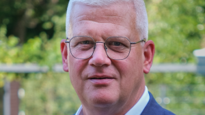 Chris van Dam